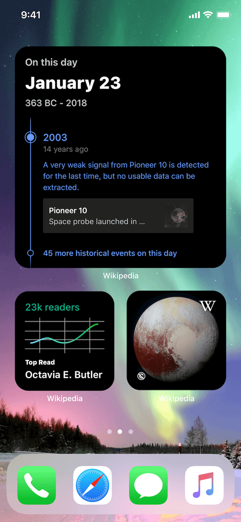 Wikipedia for iOS focuses on the essential in its homescreen widgets.